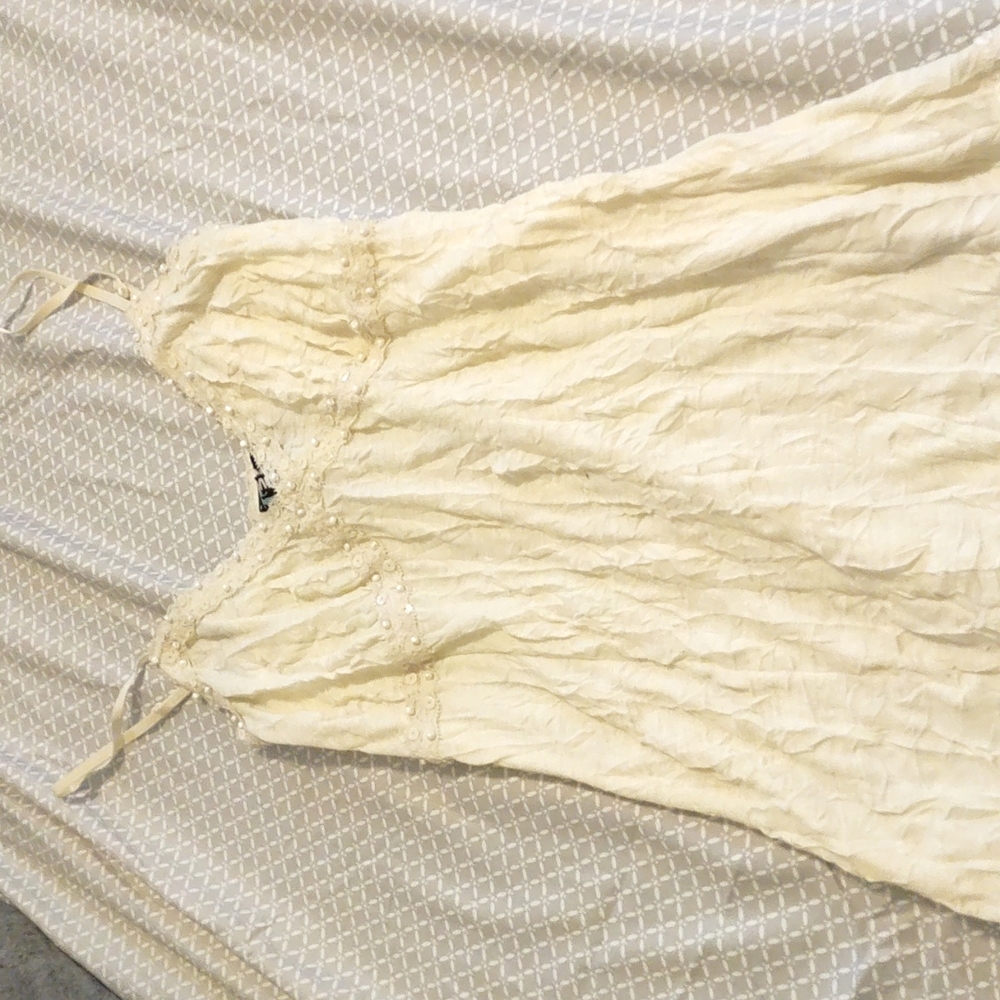 Cream colored women's top